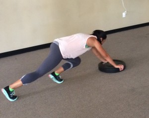 Here I am doing plate pushes. Sorry that I always wear the same thing. It turns out I'm in need of a athletic clothing wardrobe makeover. 